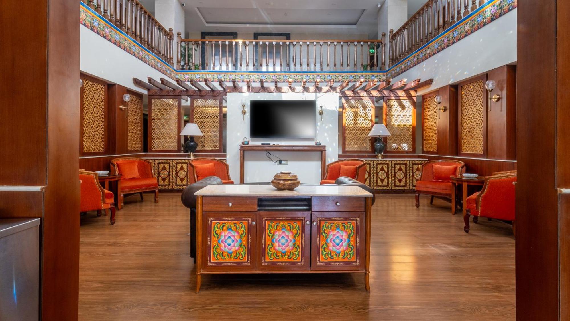 Hotel Dragon Leh Ngoại thất bức ảnh