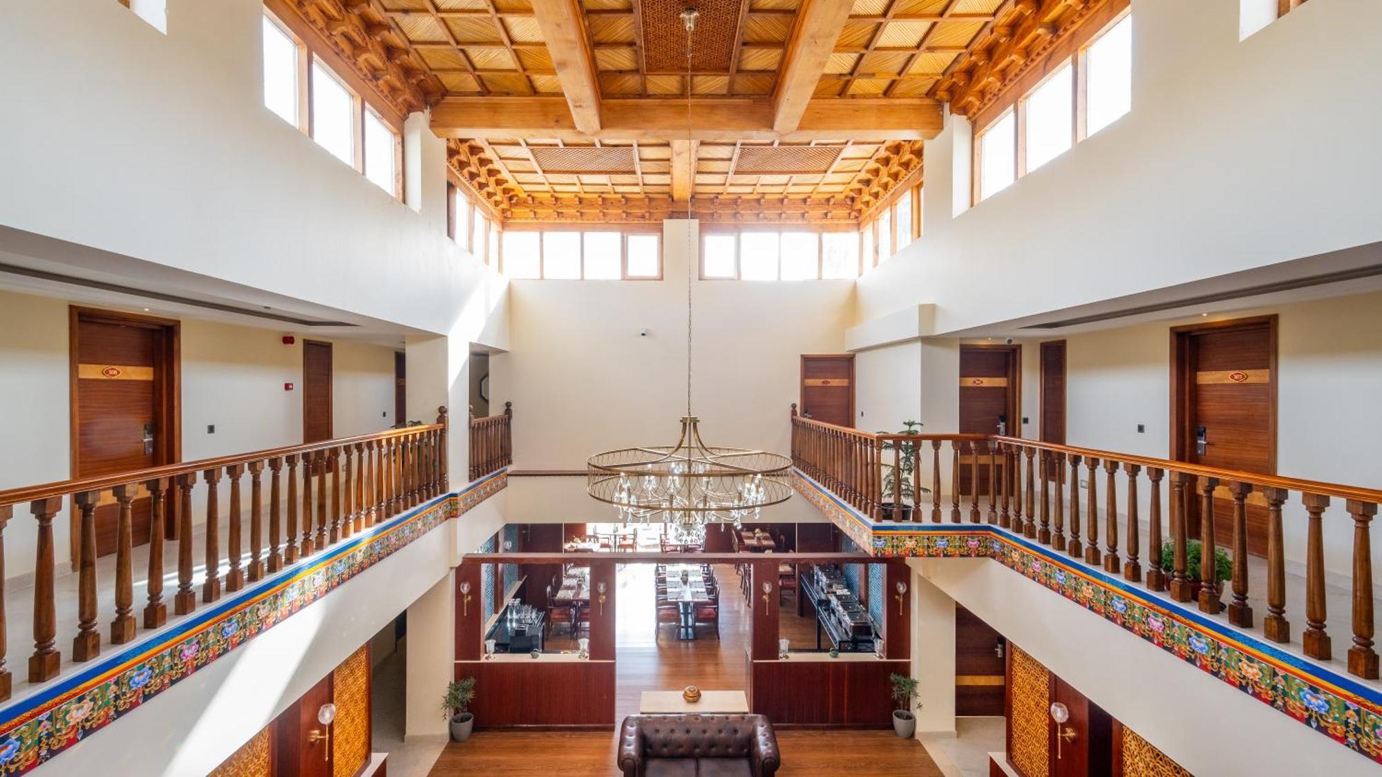 Hotel Dragon Leh Ngoại thất bức ảnh