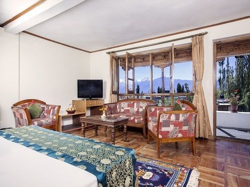 Hotel Dragon Leh Ngoại thất bức ảnh